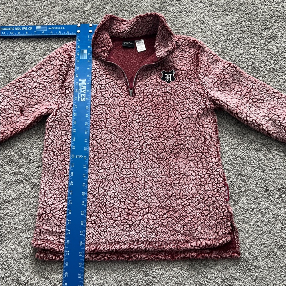 Harry Potter Hogwarts Burgundy Sherpa 1/4-Zip Pullover Sherpa Sweatshirt Youth S - Picture 5 of 8